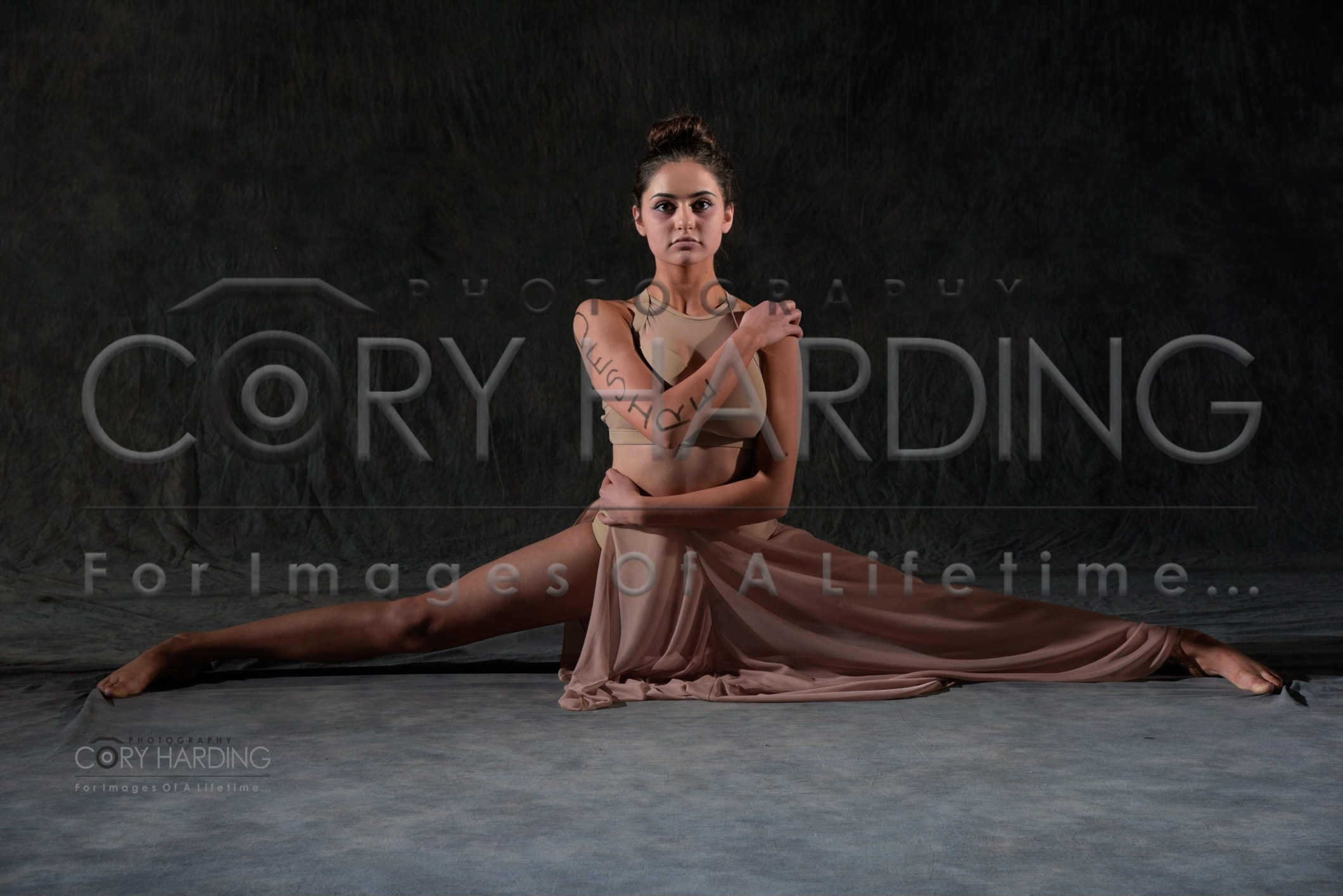 Dance Portraiture — DS-2762